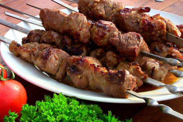 Реклама шашлыка: тексты и слоганы